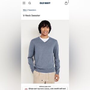 Old Navy men’s v-neck sweater